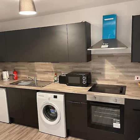 Modern 2 Bedroom City Apartment Glasgow Eksteriør billede